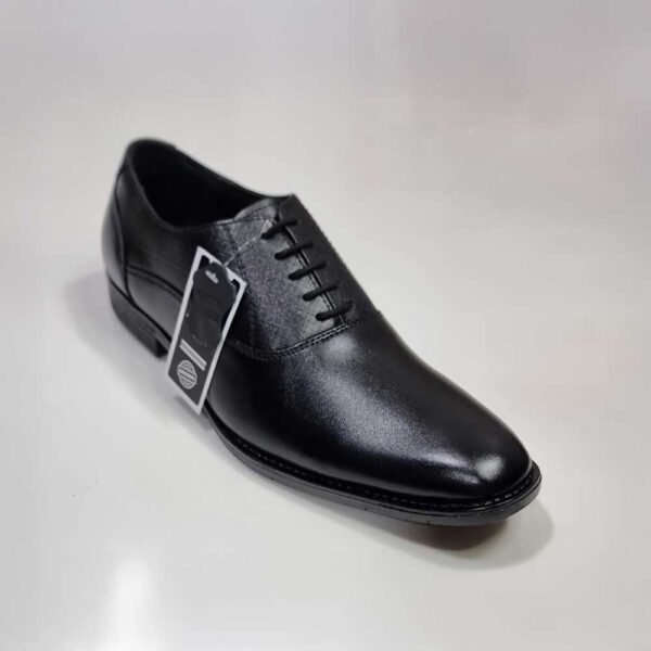 Glide Mesh Trainer - Black